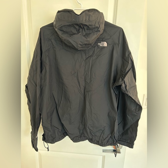 North Face Women’s XL Hyvent DT Rain Jacket - Picture 2 of 5